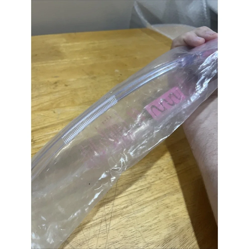AVON Skin So Soft  Bath & Shower Massage Brush, Curved Handle‎ NOS Vtg